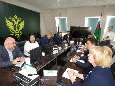 Вопросы оказания бесплатной юридической помощи участникам специальной военной операции и членам их семей обсудили в Приморском крае