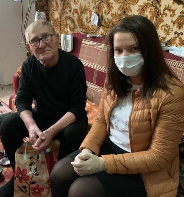 Нотариусы Приморского края поздравили ветеранов с приближающимся Днём Победы