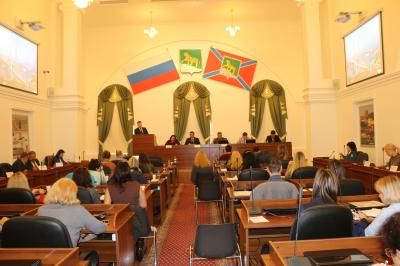 Полномочия нотариата в сфере оборота недвижимого имущества были освещены в ходе круглого стола «Новое в земельном законодательстве Приморского края и г. Владивостока. Проблемы и перспективы для малого и среднего предпринимательства»