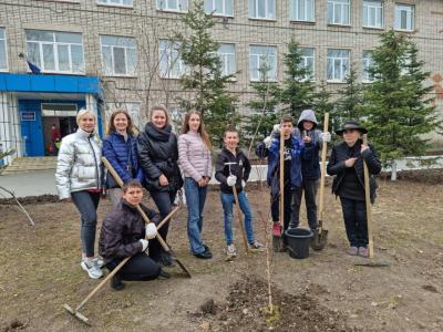 Приморская краевая нотариальная палата приняла активное участие в одном из самых массовых экологических мероприятий - во Всероссийском субботнике