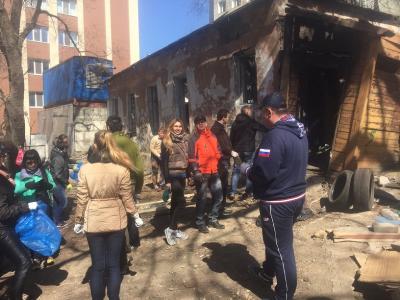 Приморские юристы провели субботник